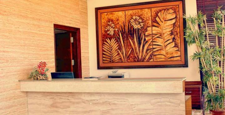 Indus Biznotel New Delhi Bagian luar foto