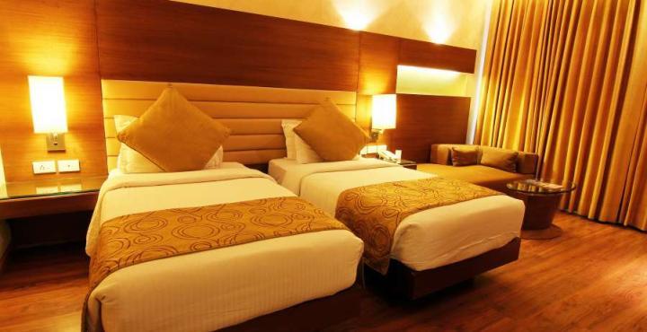 Indus Biznotel New Delhi Bagian luar foto